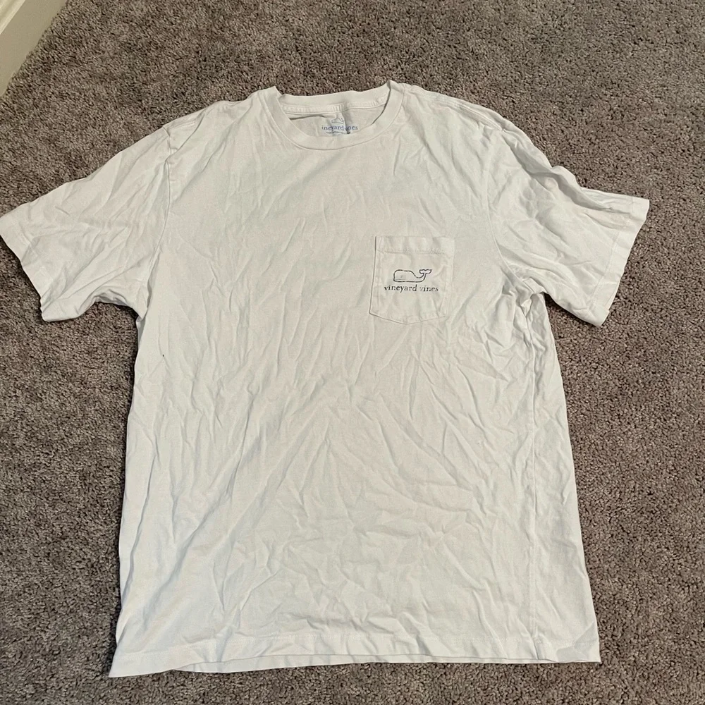 Vineyard Vines Shirt - Picture 1 of 3